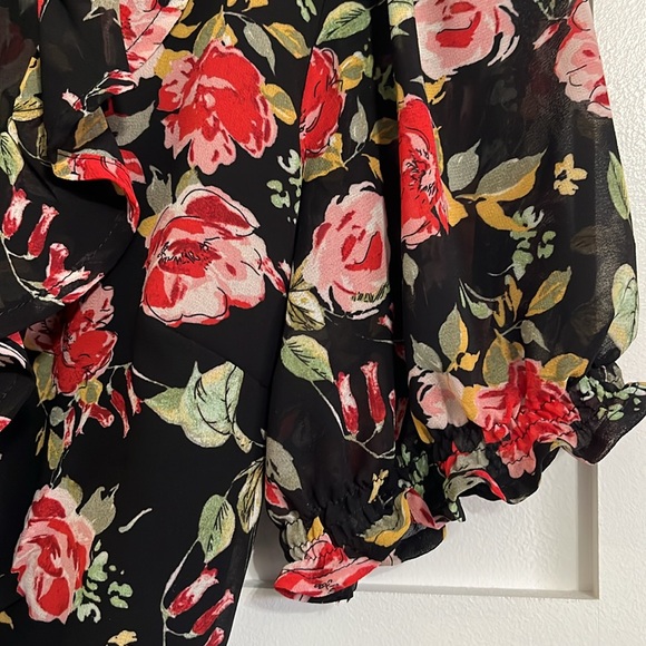 DYNAMITE Romantic Floral Dress - Picture 9 of 15